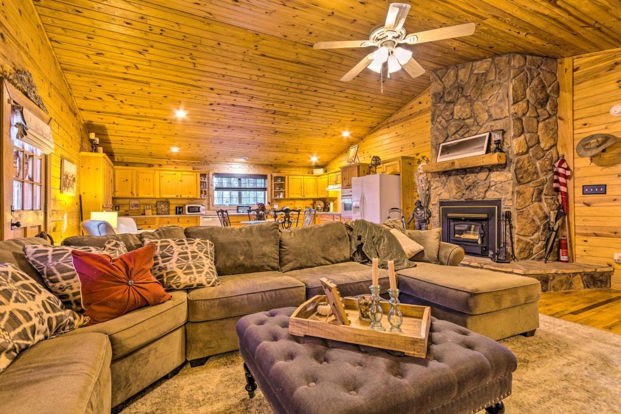 Pet-Friendly Cabot Cabin With Fenced Yard! Exterior photo